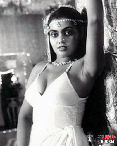 Silk Smitha's controversial life Photos