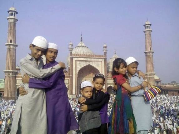 Eid Celebrations Around The World - Indiatimes.com