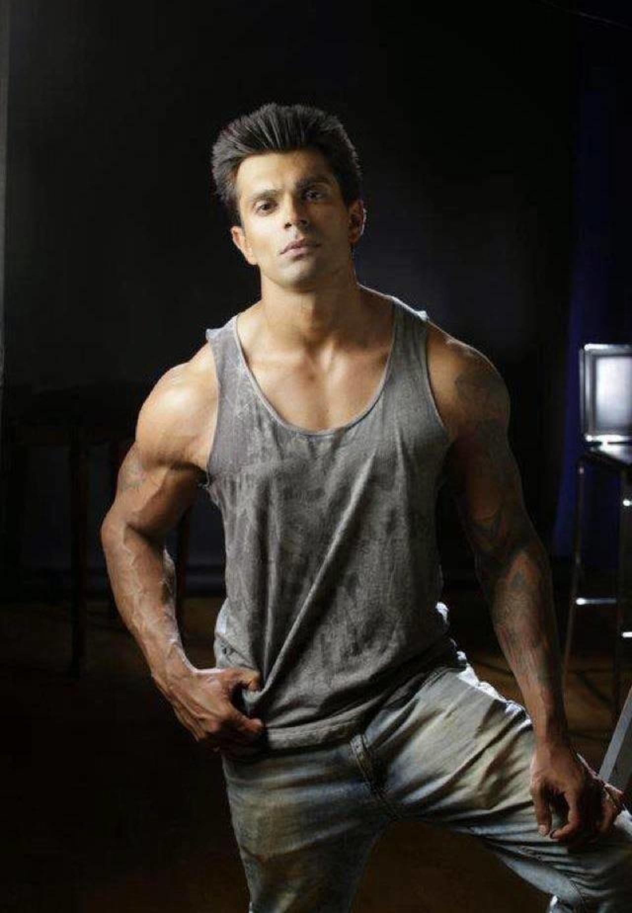 Film Actor Karan Singh Grover Yahan mein ghar ghar kheli, 2009 — 2010 — karan jagmohan prasad / ranchod. film actor karan singh grover