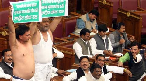 Funny Pictures Of Indian Politicians In Parliament