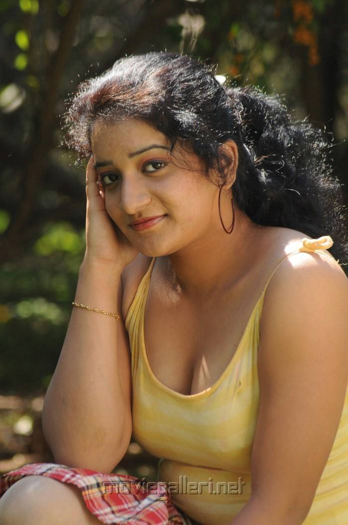 Telugu Actresses Hot Pics