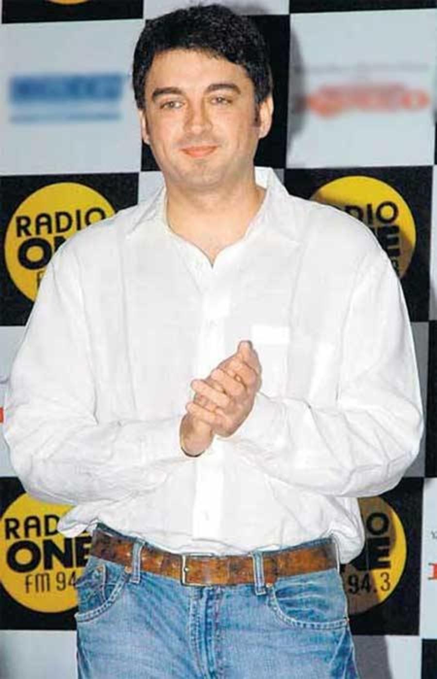 Film Actor Jugal Hansraj Jugal hansraj age 45 years old. film actor jugal hansraj