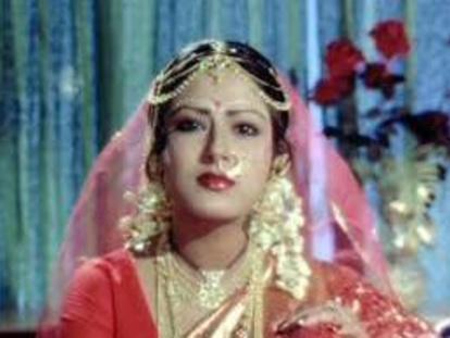 Moushumi Chatterjee - Wikipedia