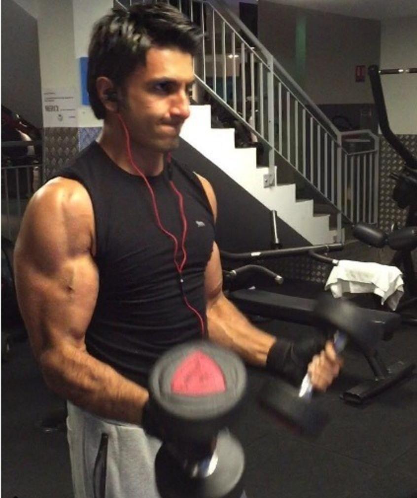bollywood actors workout photos bollywood actors workout photos