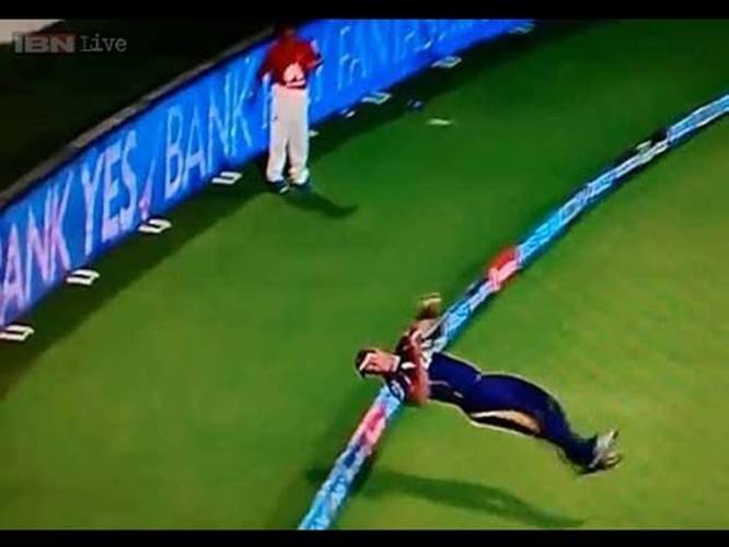 Unbelievable Cricket Catches