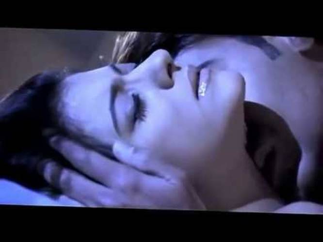 Kajol shop hot scene