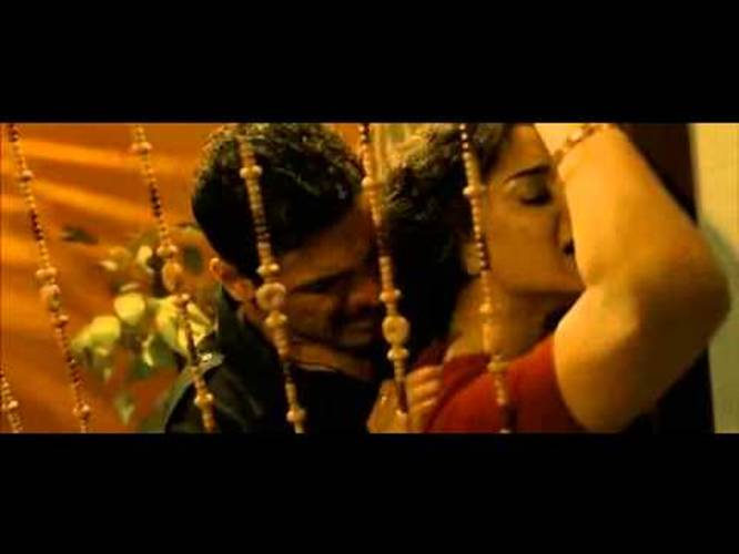 Hot Scene Of Kangana Ranaut And John Abraham From Shootout At Wadala