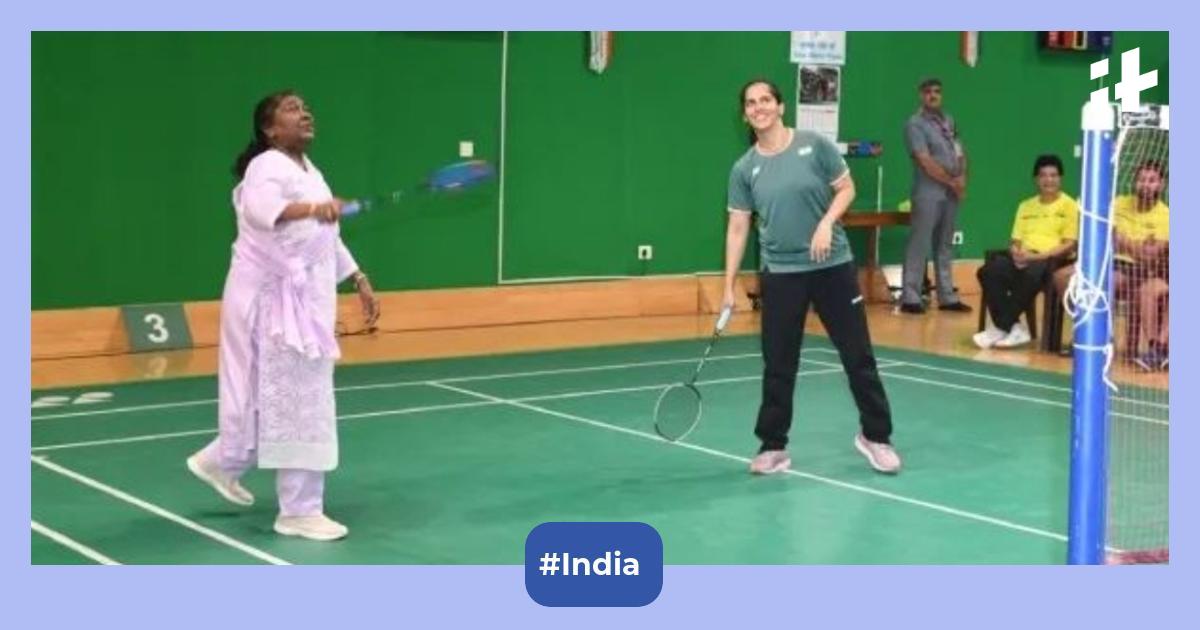 Watch: President Droupadi Murmu engages in a friendly badminton match with champion shuttler Saina Nehwal