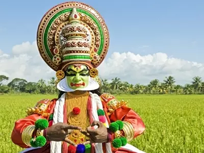 kathakali dancer
