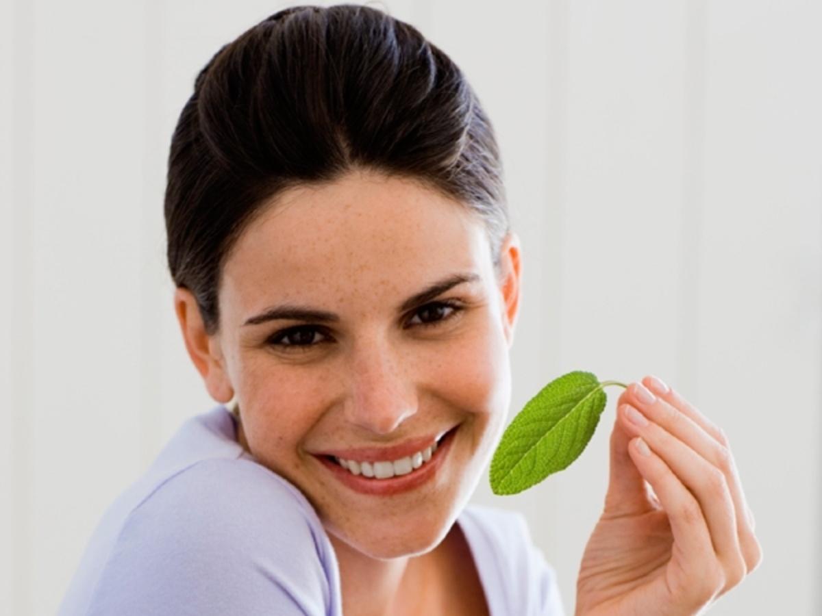 15 Ways to Use Mint for Your Skin and Hair | Healthy Living