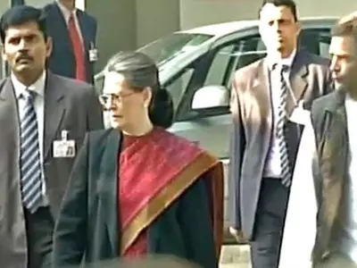Sonia, Rahul Appears In Court, Granted Bail in National Herald Case