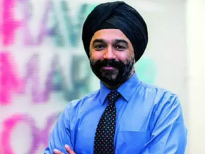 India Origin Cancer Researcher Knighted In The UK