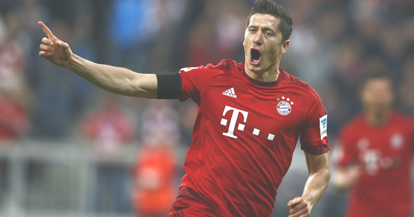 Bayern Munich's Robert Lewandowski Just Won 4 Guinness ...