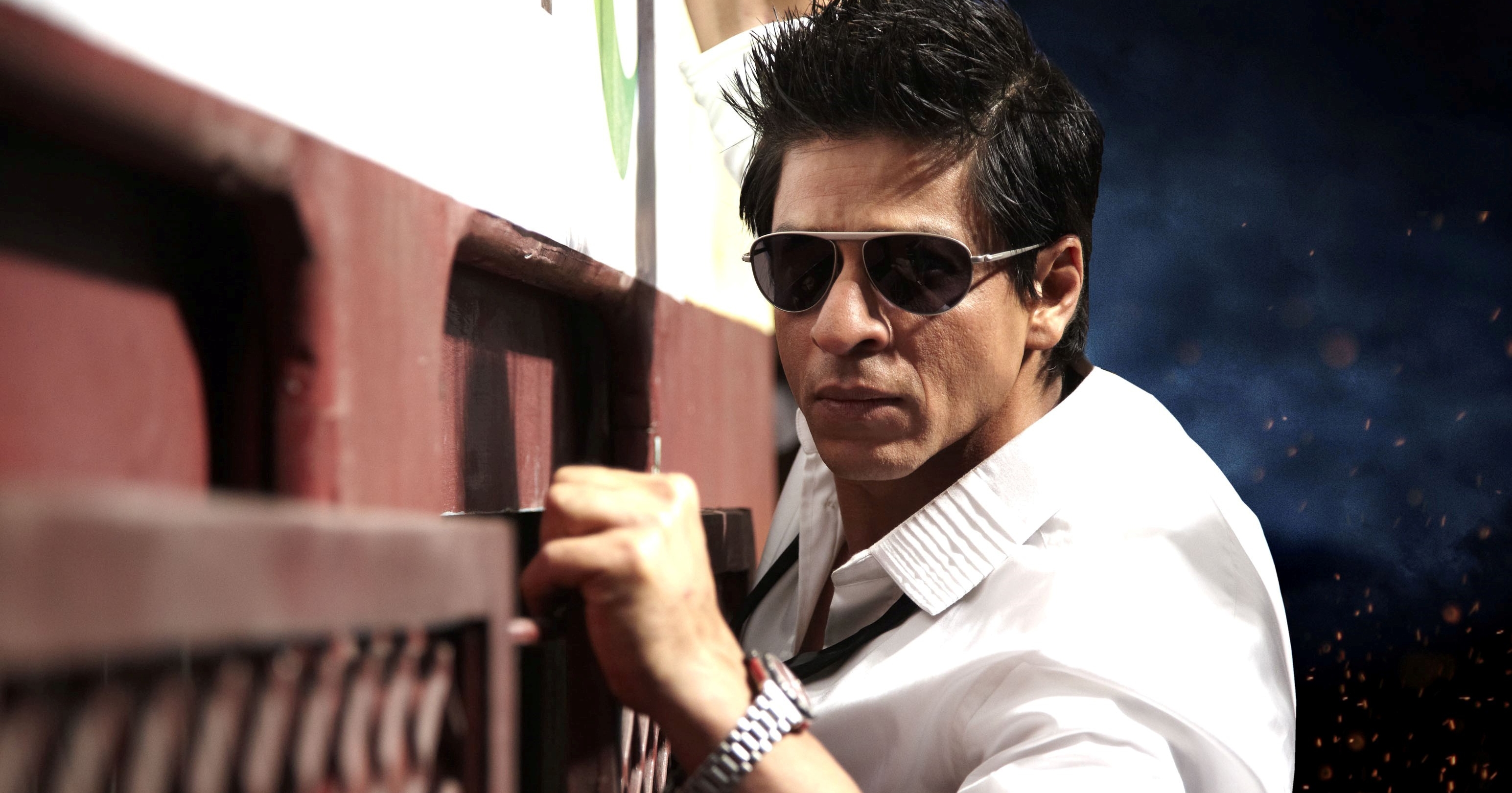 SRK's Stunts And Action Scenes Are Another Reason We Can't Wait For ...