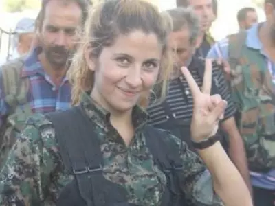 This Badass Kurdish Fighter Has Killed 100 ISIS Fighters In Kobani And Her Story Is Quite Incredible