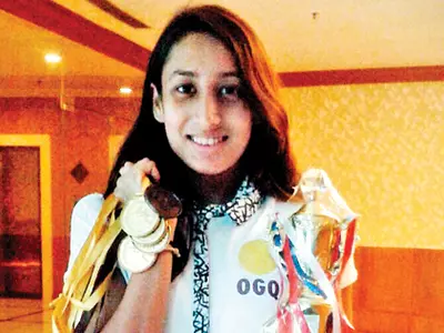 Maana Patel is making waves in swimming at the age of 15.