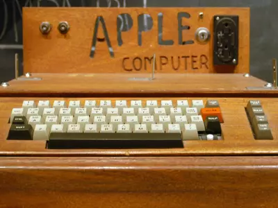 Apple I computer wikimedia