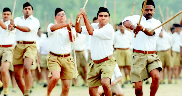 RSS Supports Women's Entry To Temples, Changes Uniform From Khaki Shorts To  Brown Trousers | HuffPost News