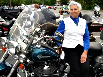 She Rode Her First Motorcycle In 1941. 74 Years Later, 90-Year-Old Gloria Tramontin Struck Lives On As An Inspiration For All Riders