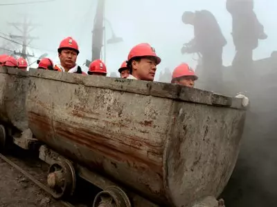 Debt-Laden Chinese Coal Company Does The Mother Of All Layoffs, Axes 1,00,000 Jobs In One Go!