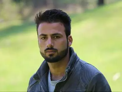 The Heart-Touching Story Of J&K Cricketer Nayeem