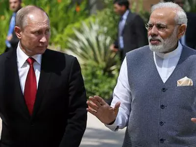 India Trying To Isolate Pak, But Russia Now Supports 2000 Km China-Pakistan Business Corridor