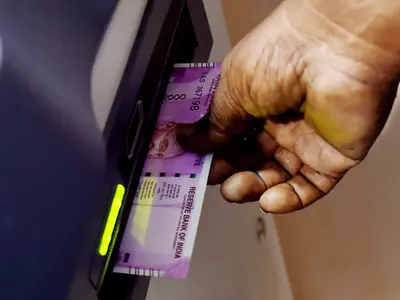 India is printing 25-30 crore notes every day, and may not need to ration notes