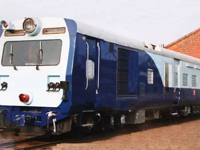 Railways Planning To Introduce Smart Coaches Which Will Give You Home-Like Comfort On The Move