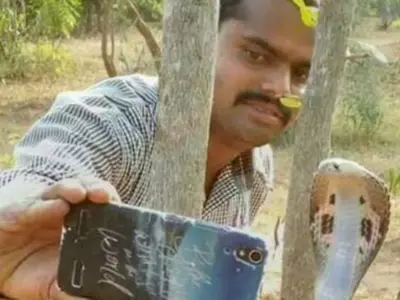 India Tops The List Of Most Selfie Deaths In The World