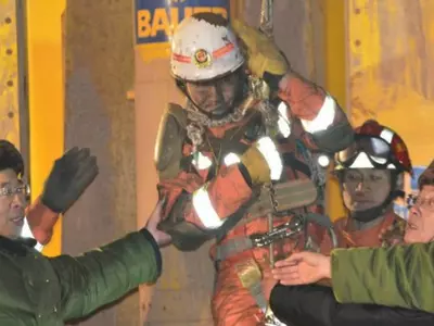 Four Chinese Men Get A Second Life After Being Trapped Inside A Collapsed Mine For 36 Days