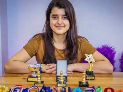 Mumbai Born Kashmea Wahi Is An 11-Year-Old Who Beat Albert Einstein And Stephen Hawking With Her IQ Score