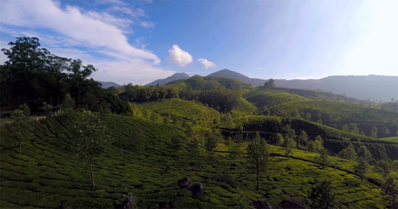 Best Echo Point Munnar Royalty-Free Images, Stock Photos & Pictures |  Shutterstock