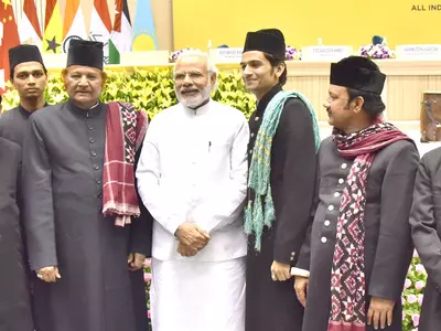 15 Things Modiji Said At World Sufi Conference That'll Make You Quit Everything & Be A Sufi Now