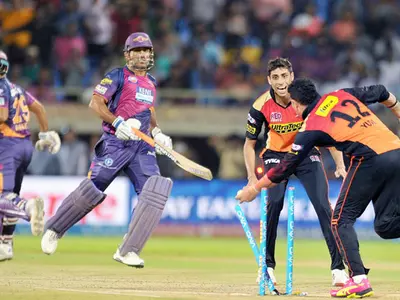 Yuvraj Running Out Dhoni Play Of The Day, Reckons Henriques