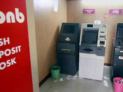 Mohali Banker Runs Away With 7 Lakh Meant To Be Loaded Into An ATM!