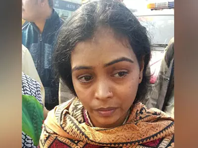 Bride-To-Be Searches Desperately For Her Father In The Patna-Indore Train Crash