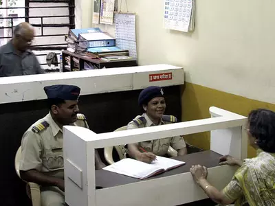 Aisa Bhi Hota Hain: Police Files Complaint After 7 Yrs