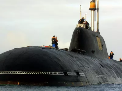 Akula submarine