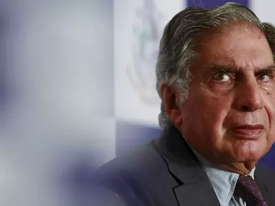 Ratan Tata Replaces Cyrus Mistry As Chairman Of Tata Sons, Only As Interim Boss For 4 Months