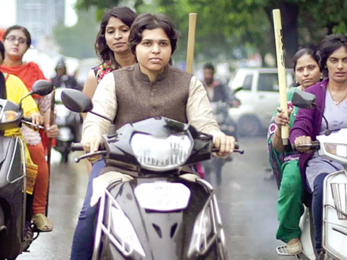 Activist Trupti Desai Turns To Vigilantism Activist Trupti Desai Turns To Vigilantism