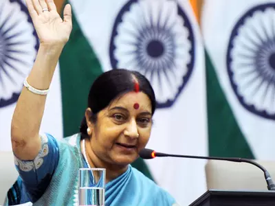 Sushma Swaraj Calls Up Kejriwal To Get Pakistani Hindu Girl Admitted In Delhi School