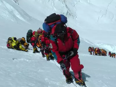 Nepal Mount Everest Traffic Jam