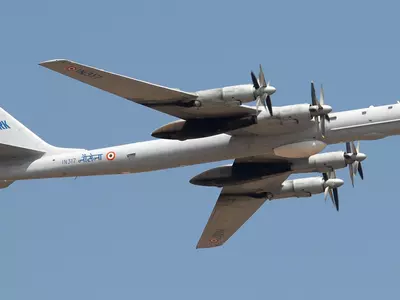 TU-142M