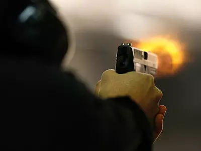 Armed Robbers Shoot