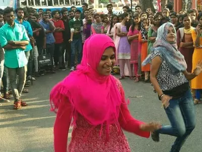 Kerala Malappuram Muslim Girls Flash Mob