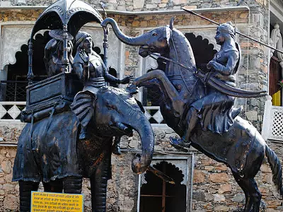 Maharana Pratap may defeat Akbar, at least in Rajasthan university books