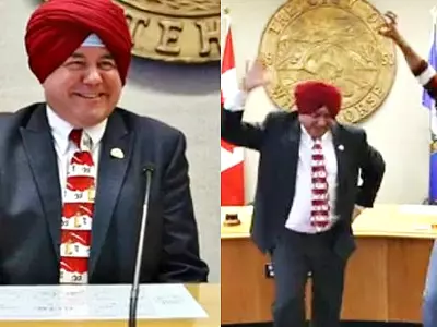 Watch As This Canadian Mayor Takes Lessons In Wearing A Turban And Breaking Into Bhangra Dance!