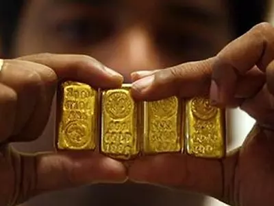 Mumbai Gold smuggling