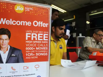 Jio Prime Plans Unveiled, Prepaid Starts At Rs 19 & Billing Goes Up to Rs 9999 For 360 Days