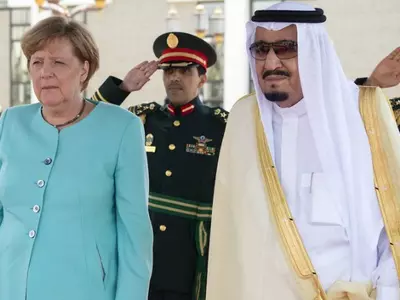 Angela Merkel Makes A Power Statement, Greets Saudi Arabia King Without Headscarf